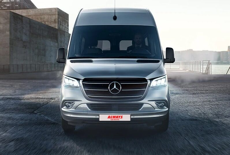 2022 Mercedes Sprinter Minibus